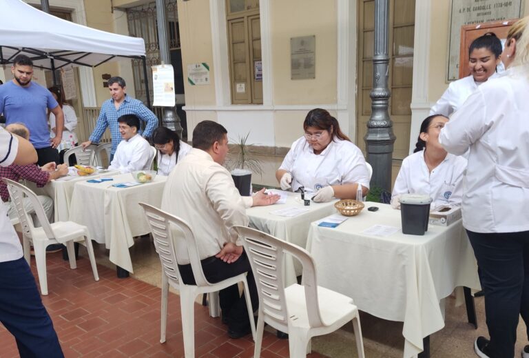 Enfermería UNT organizó una campaña universitaria de concientización en salud