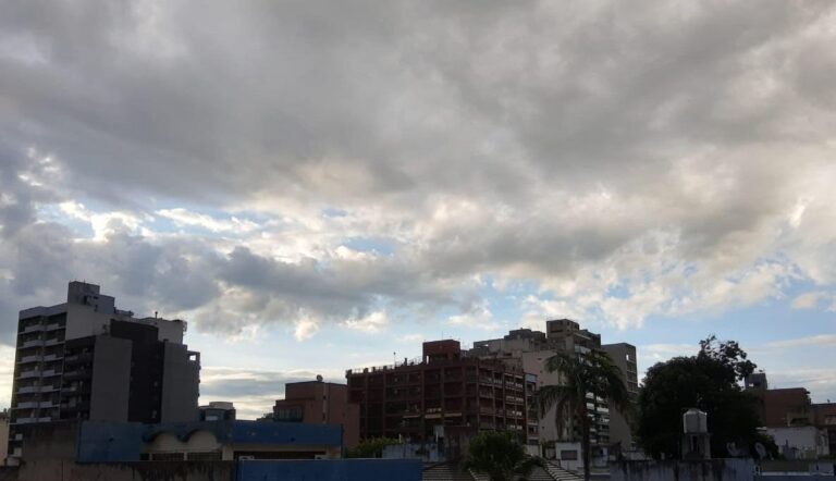 Tiempo: Las lluvias se están haciendo esperar en el inicio de la semana