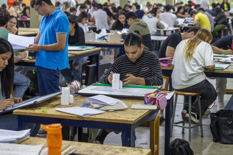 Atención ingresantes 2025: Inicia el Seminario de Introducción a la Arquitectura
