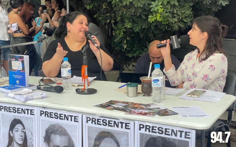 Se llevó a cabo la Radio Abierta en el TOF a pesar de la lluvia y la suspensión de la audiencia preliminar