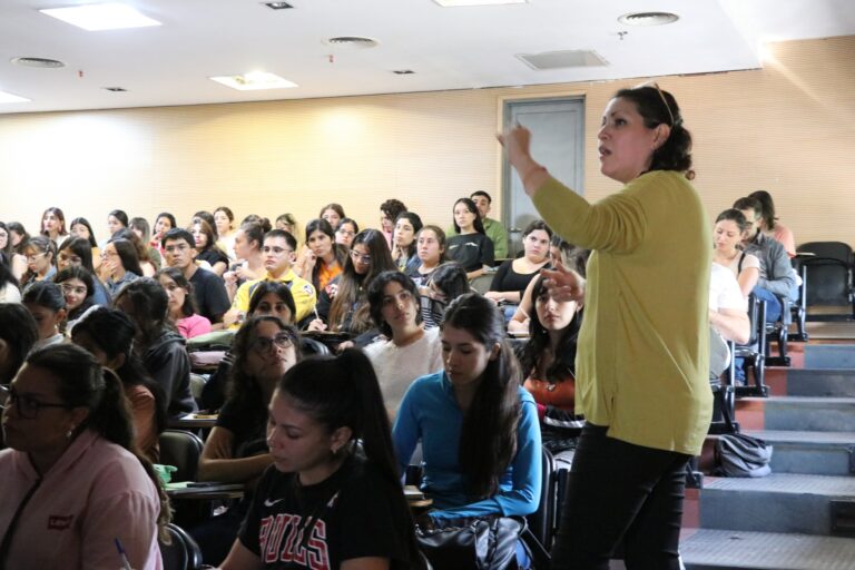 Iniciación en la Docencia: Abrió la convocatoria 2025 para la formación de futuros profesores