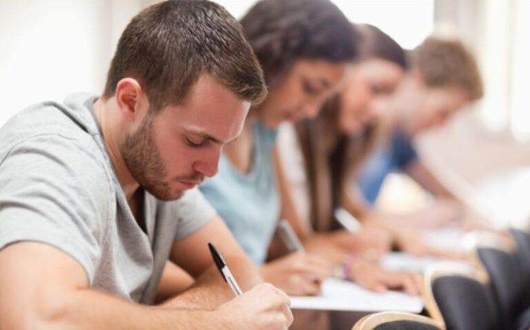 La UNT lanza un posgrado clave en Drogadependencias: 100% online con cupos limitados