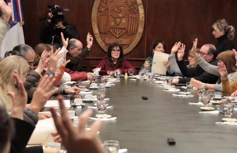 Sesionó en carácter ordinario el Consejo Superior de la UNT