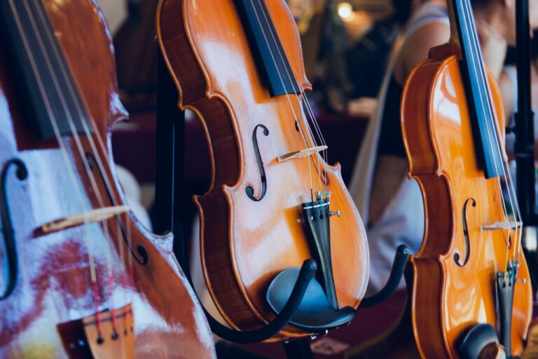 Se viene la 6ª Trienal de Luthería “Alfredo Del Lungo” y el 7º Concurso Internacional de Construcción de Violín, Guitarra y Charango en Tucumán