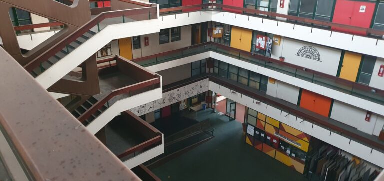 La Facultad de Arquitectura de la UNT avanza hacia un nuevo plan de estudios con eje en la inclusión, la calidad y el compromiso social