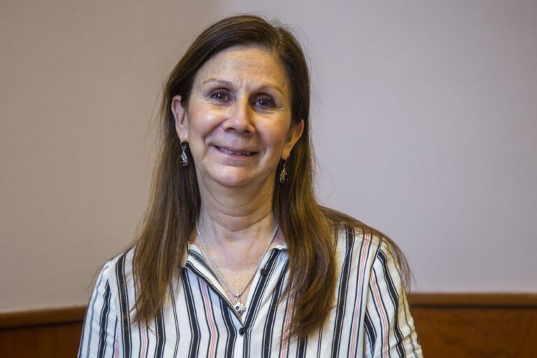 “Escribir los nombres”: la Facultad de Artes invita a una intervención colectiva por el Mes de la Mujer