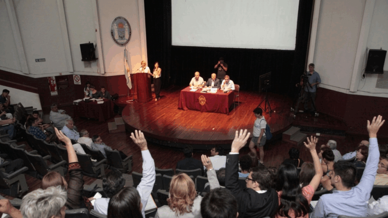 La UNT inicia una elección histórica con nuevo estatuto, más representación y cambios en la Asamblea Universitaria